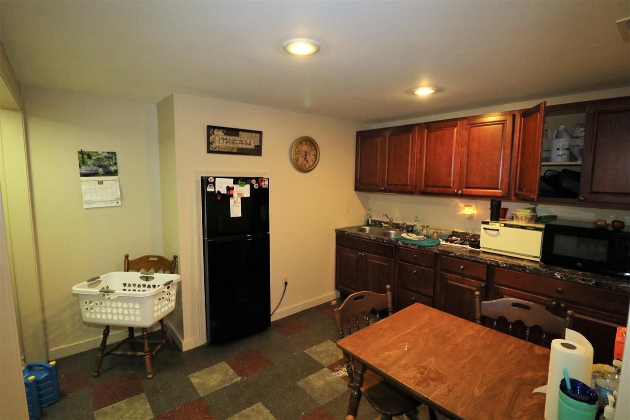 1 Main St, Newport, VT 05855